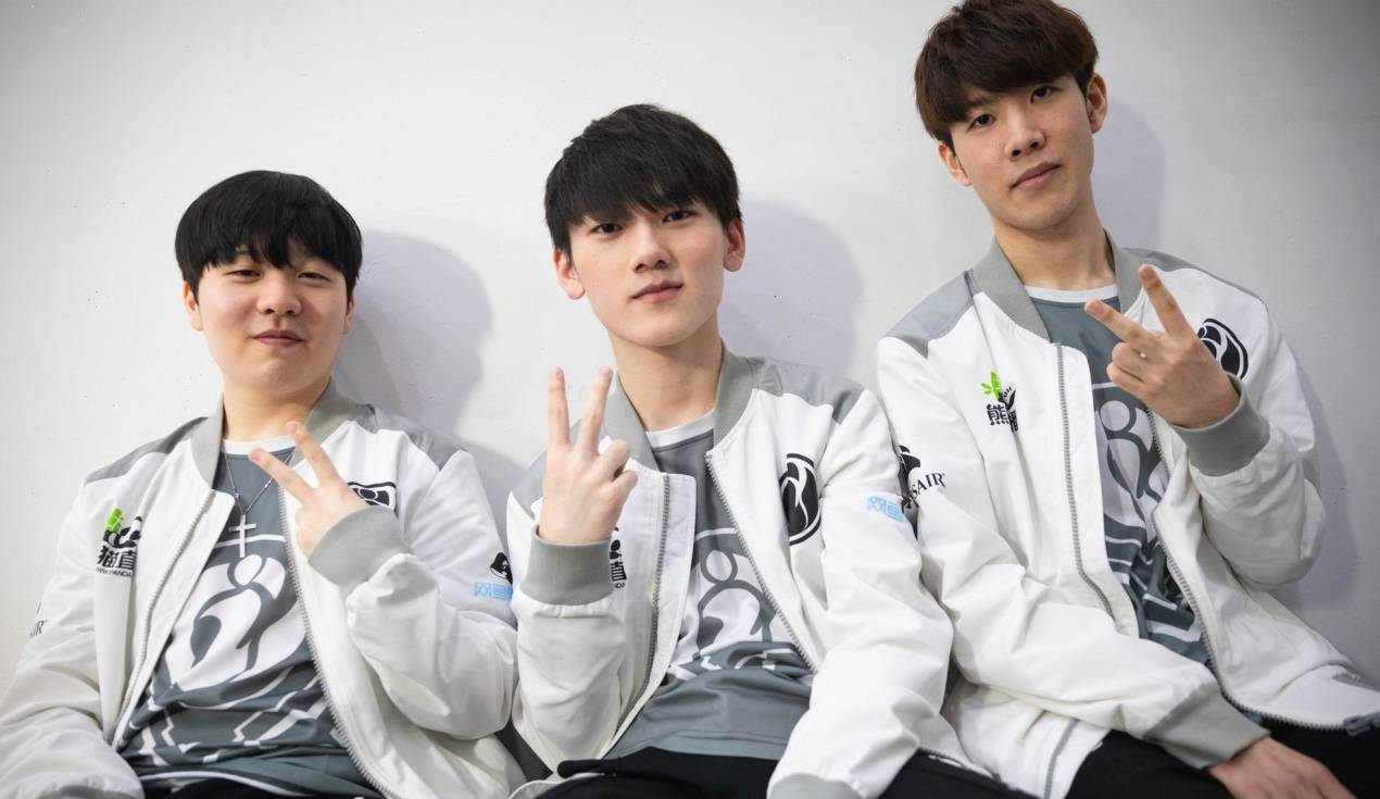 限与强强对 限与强强对